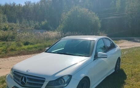 Mercedes-Benz C-Класс, 2013 год, 1 500 000 рублей, 1 фотография