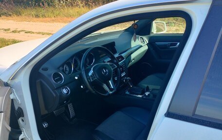 Mercedes-Benz C-Класс, 2013 год, 1 500 000 рублей, 2 фотография