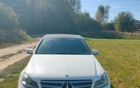 Mercedes-Benz C-Класс, 2013 год, 1 500 000 рублей, 4 фотография