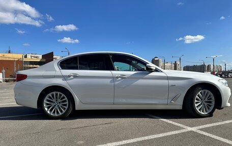 BMW 5 серия, 2017 год, 3 780 000 рублей, 4 фотография