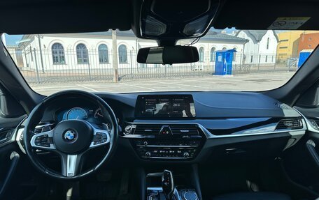 BMW 5 серия, 2017 год, 3 780 000 рублей, 9 фотография