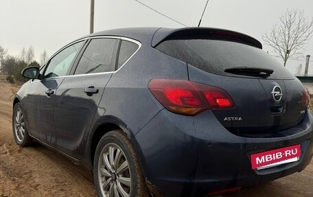 Opel Astra J, 2010 год, 505 000 рублей, 2 фотография