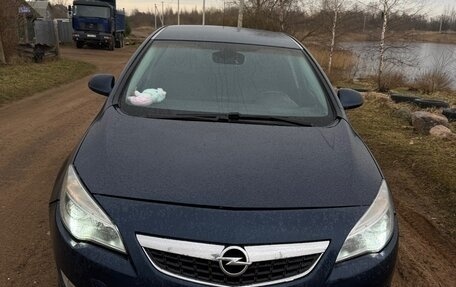 Opel Astra J, 2010 год, 505 000 рублей, 3 фотография