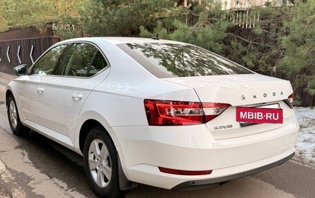 Skoda Superb III рестайлинг, 2021 год, 2 750 000 рублей, 5 фотография