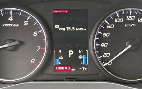 Mitsubishi Outlander III рестайлинг 3, 2015 год, 1 800 000 рублей, 14 фотография