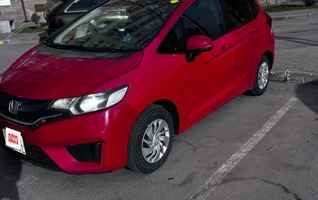 Honda Fit III, 2013 год, 1 150 000 рублей, 2 фотография