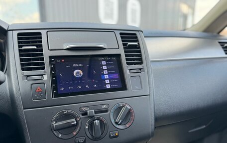 Nissan Tiida, 2010 год, 1 075 000 рублей, 17 фотография