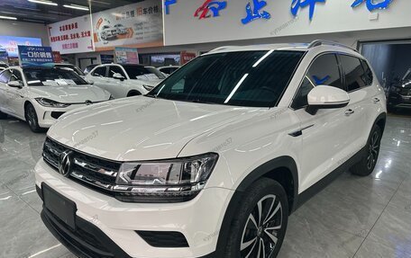 Volkswagen Tharu, 2022 год, 2 215 000 рублей, 1 фотография