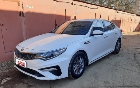 KIA K5 II, 2018 год, 1 750 000 рублей, 1 фотография