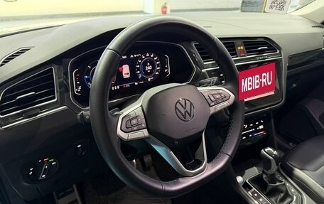 Volkswagen Tiguan II, 2021 год, 2 900 888 рублей, 6 фотография