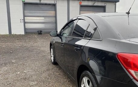 Chevrolet Cruze II, 2011 год, 550 000 рублей, 3 фотография