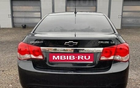 Chevrolet Cruze II, 2011 год, 550 000 рублей, 4 фотография