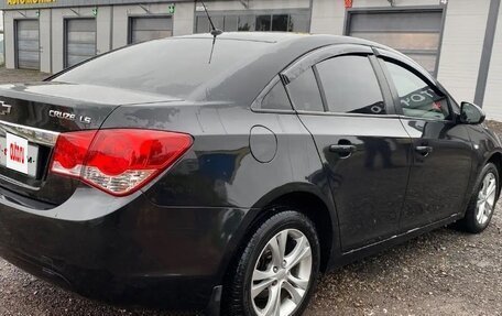 Chevrolet Cruze II, 2011 год, 550 000 рублей, 5 фотография