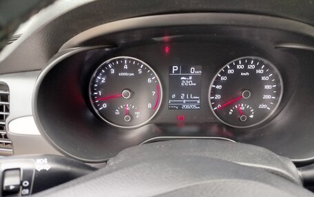 KIA Rio IV, 2018 год, 900 000 рублей, 13 фотография