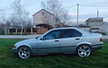 BMW 3 серия, 1997 год, 800 000 рублей, 2 фотография