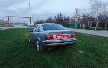 BMW 3 серия, 1997 год, 800 000 рублей, 3 фотография