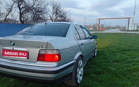 BMW 3 серия, 1997 год, 800 000 рублей, 5 фотография