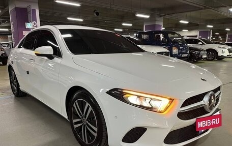 Mercedes-Benz A-Класс, 2022 год, 2 243 888 рублей, 2 фотография