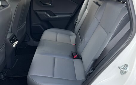 Toyota RAV4, 2026 год, 4 450 000 рублей, 18 фотография