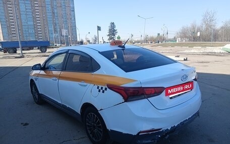 Hyundai Solaris II рестайлинг, 2018 год, 600 000 рублей, 4 фотография