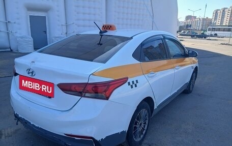 Hyundai Solaris II рестайлинг, 2018 год, 600 000 рублей, 6 фотография