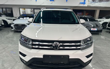 Volkswagen Tharu, 2022 год, 2 215 000 рублей, 2 фотография