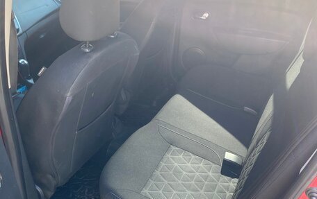 Renault Sandero II рестайлинг, 2015 год, 700 000 рублей, 6 фотография