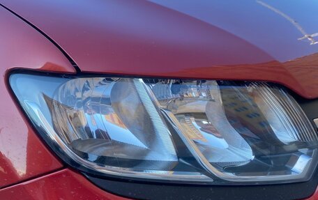 Renault Sandero II рестайлинг, 2015 год, 700 000 рублей, 4 фотография