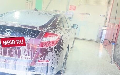 Honda Crosstour I рестайлинг, 2012 год, 1 900 000 рублей, 5 фотография