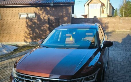 Volkswagen Tiguan II, 2022 год, 3 250 000 рублей, 14 фотография