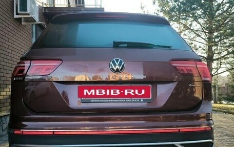 Volkswagen Tiguan II, 2022 год, 3 250 000 рублей, 2 фотография