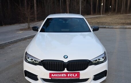 BMW 5 серия, 2017 год, 3 300 000 рублей, 4 фотография