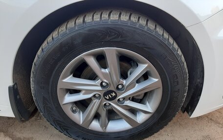 KIA K5 II, 2018 год, 1 750 000 рублей, 13 фотография