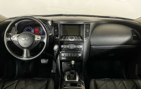 Infiniti FX II, 2009 год, 1 770 000 рублей, 12 фотография