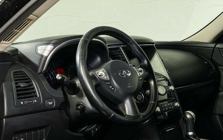 Infiniti FX II, 2009 год, 1 770 000 рублей, 13 фотография