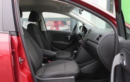 Volkswagen Polo VI (EU Market), 2012 год, 819 000 рублей, 13 фотография