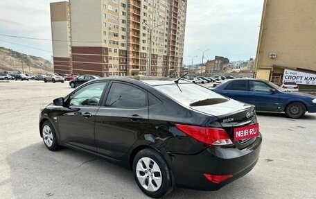 Hyundai Solaris II рестайлинг, 2015 год, 750 000 рублей, 3 фотография