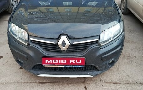 Renault Sandero II рестайлинг, 2016 год, 640 000 рублей, 1 фотография