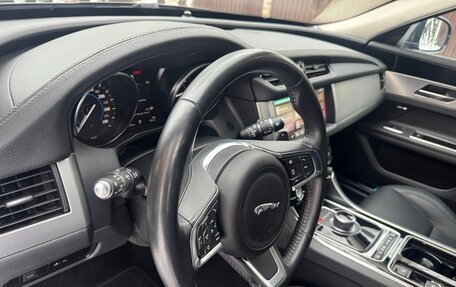 Jaguar XF II, 2020 год, 2 150 000 рублей, 24 фотография