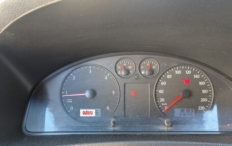 Volkswagen Transporter T5 рестайлинг, 2006 год, 1 000 000 рублей, 7 фотография