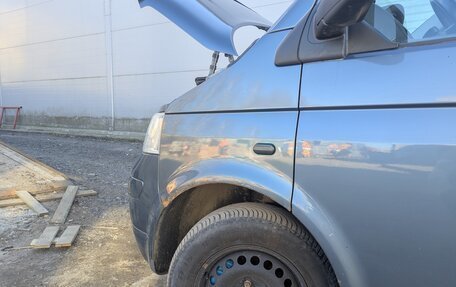 Volkswagen Transporter T5 рестайлинг, 2006 год, 1 000 000 рублей, 18 фотография