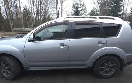 Mitsubishi Outlander III рестайлинг 3, 2010 год, 1 350 000 рублей, 3 фотография