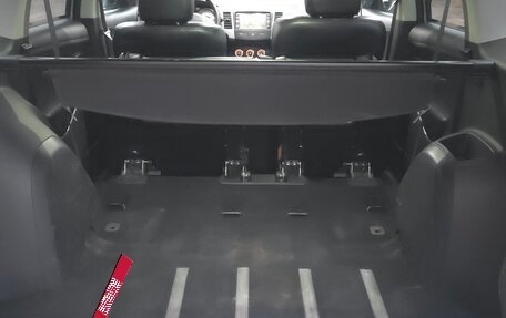 Mitsubishi Outlander III рестайлинг 3, 2010 год, 1 350 000 рублей, 17 фотография