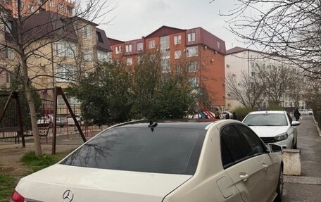 Mercedes-Benz E-Класс, 2011 год, 2 фотография