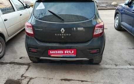 Renault Sandero II рестайлинг, 2016 год, 640 000 рублей, 2 фотография