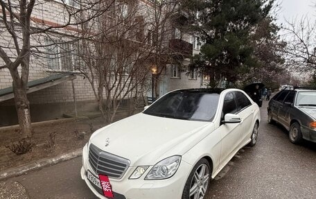 Mercedes-Benz E-Класс, 2011 год, 3 фотография