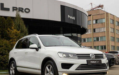 Volkswagen Touareg III, 2016 год, 3 138 000 рублей, 2 фотография