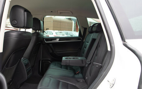 Volkswagen Touareg III, 2016 год, 3 138 000 рублей, 8 фотография