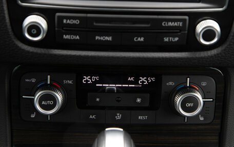 Volkswagen Touareg III, 2016 год, 3 138 000 рублей, 16 фотография