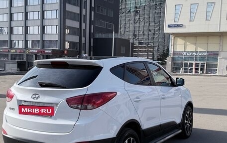 Hyundai ix35 I рестайлинг, 2015 год, 1 280 000 рублей, 6 фотография
